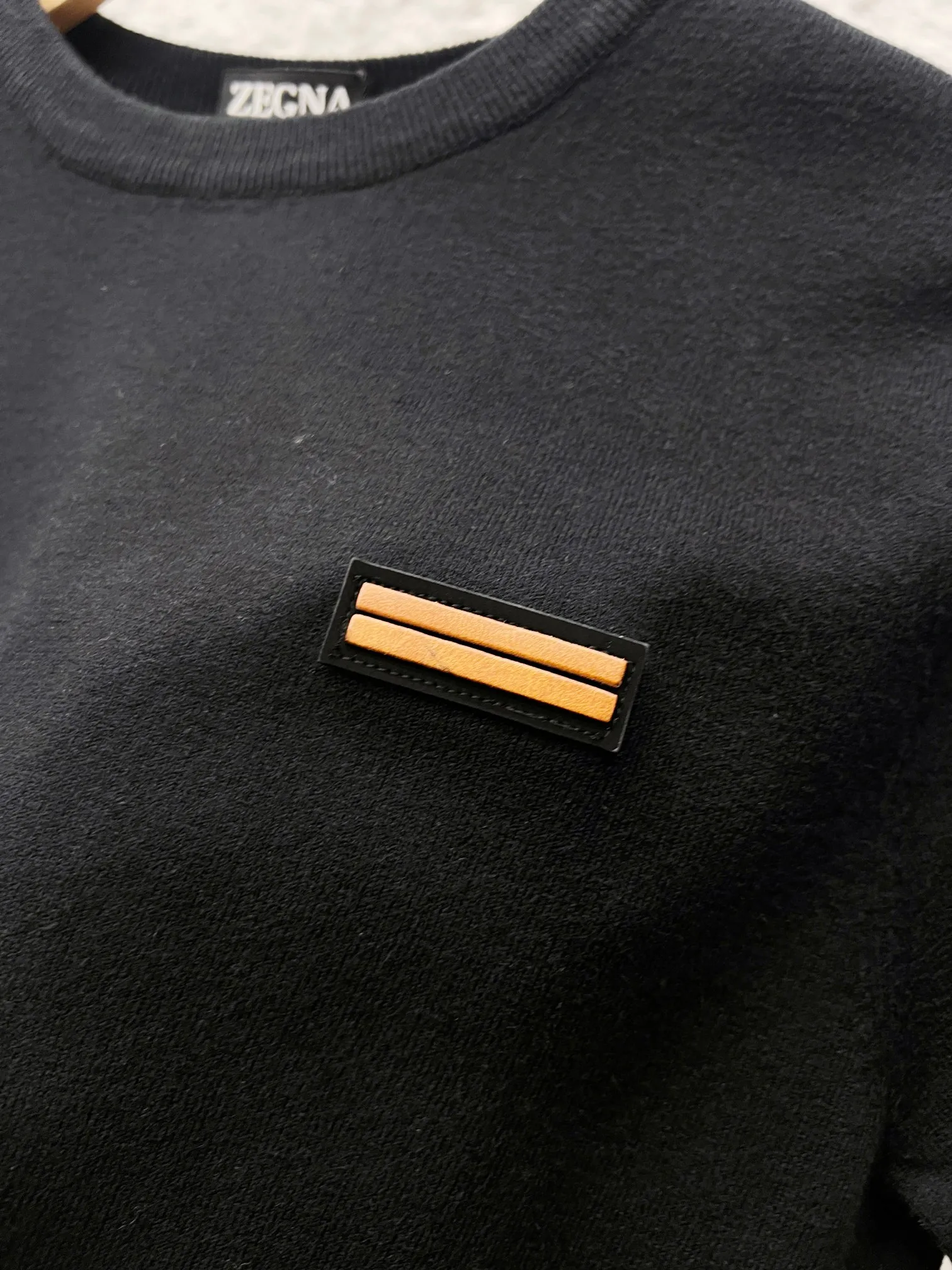 ZEGNA（ In Stock， ） 1 ： ， 12G ， ， 2 ： ， ， ， ， 3 ： （PU + ， ， ） 4 & ： ， ， ， ， ， Breathable T 。 ， ， 、 ， ； ， 。 ；Black White Gray Sizes： （ ）